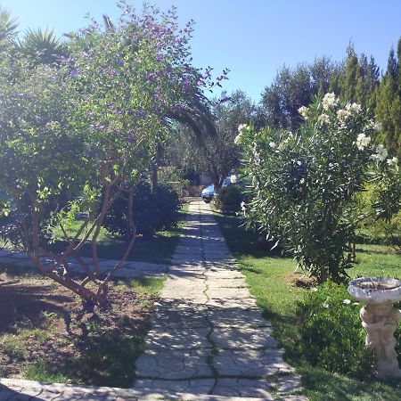 B&B Conca Del Faro Mattinata Exterior photo